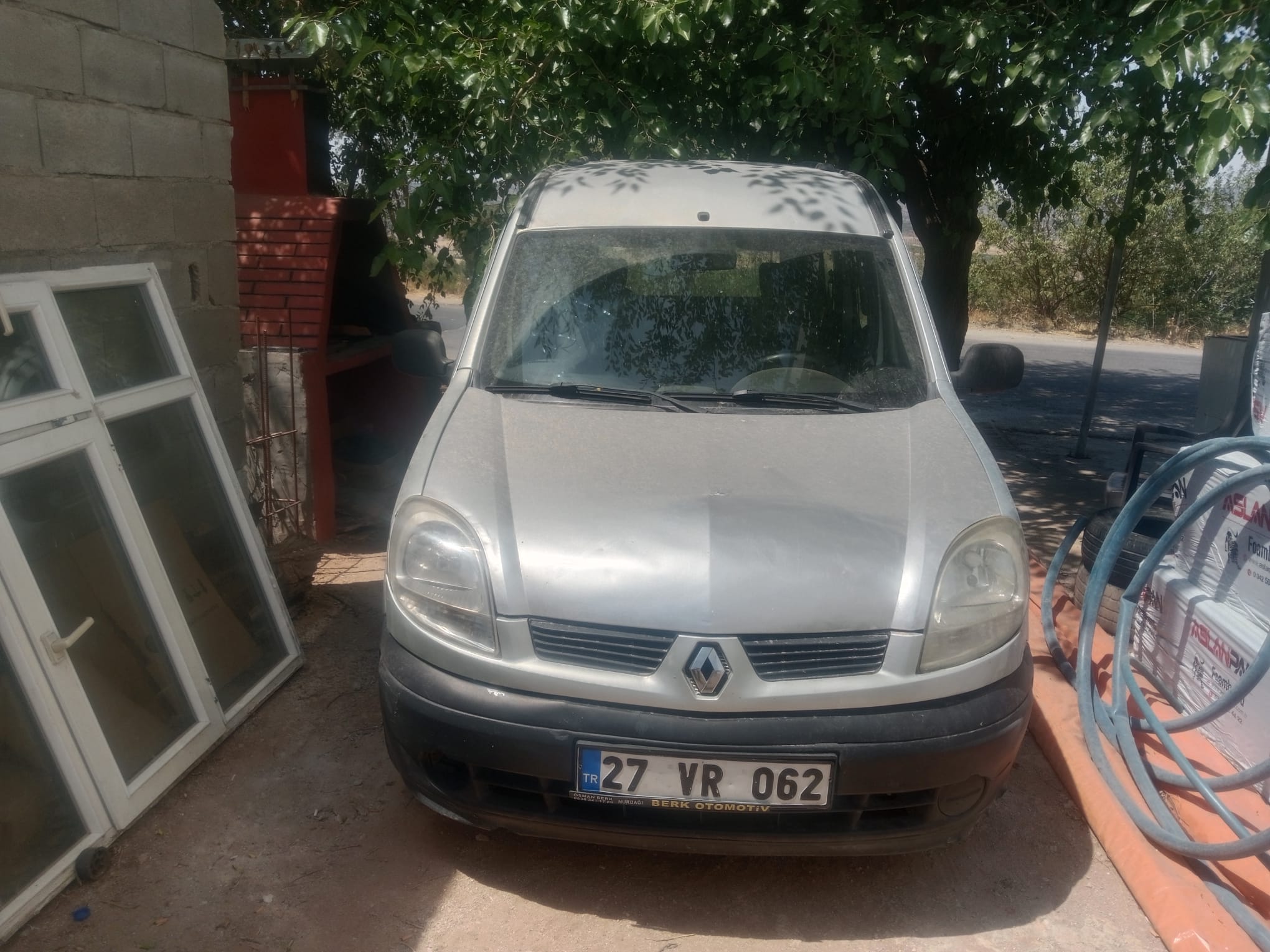 premium spor otomobil